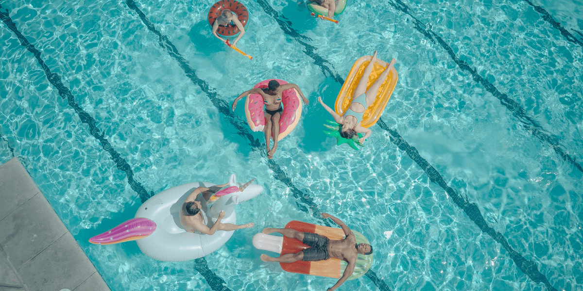 Requisitos y normas para piscinas comunitarias en Valencia